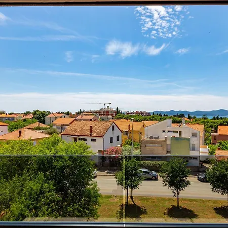 Apolon 2bdr With Balcony * Zadar